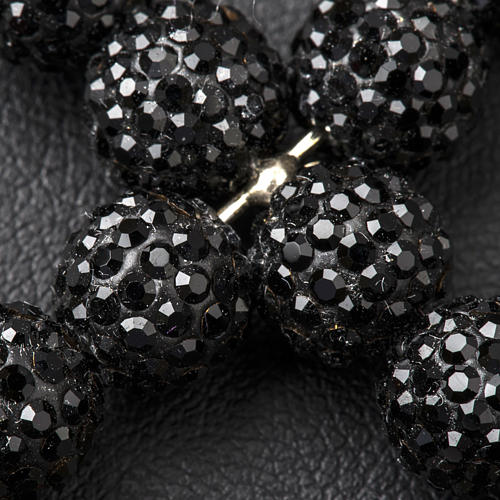 Croix avec perles strass noires 5x4 cm 3