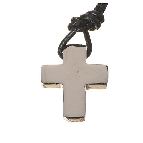 Croix classique argent avec corde 1