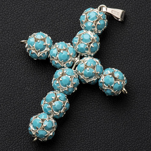 Krzyżyk strass turkusowy śr. 6 mm 2