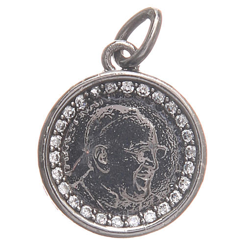 Medal in 800 silver with Pope Francis 1.7cm 1