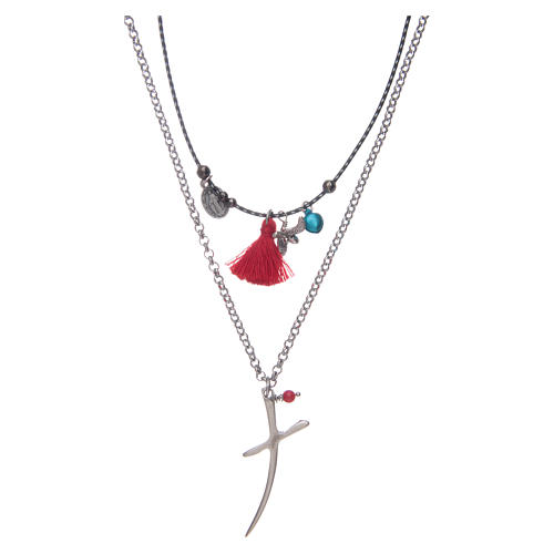 Collar cadena con cruz estilizada y borla roja 1