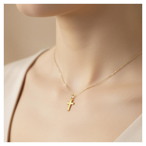 Pendentif croix or bicolore 750/00 0,7 gr 2