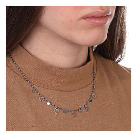 Halskette aus 925er Silber mit Herzen und blauen Steinen, 44 cm