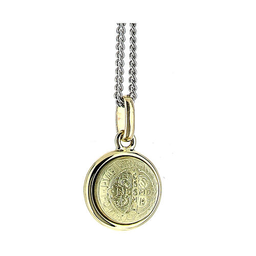 Saint Benedict medal, 18K gold, 4 cm diameter, 3.42 g 3