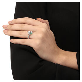 AMEN-Ring aus Silber mit 4 Zirkonen-Herzen (von denen ein Herz ist grűn)
