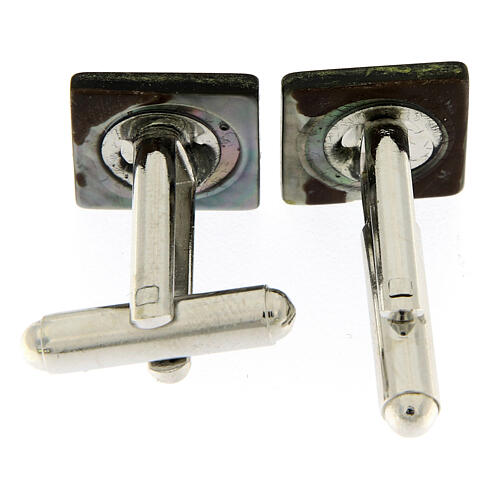 Square cufflinks with Maltese cross, grey mother-of-pearl 2