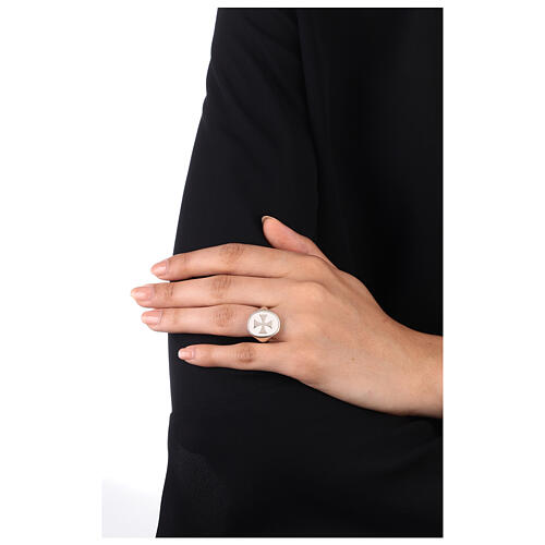HOLYART Collection unisex verstellbarer Ring aus Silber mit weißem Malteserkreuz  4