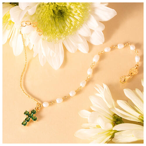 Pulseira Lumae Patronus Agios prata 925 dourada e zircões verdes 4