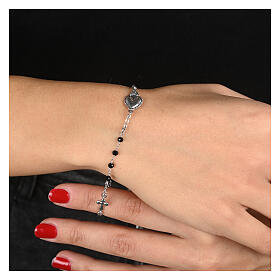 Pulsera Sagrado Corazón granos negros plata rodiada Agios