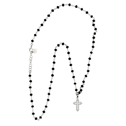 Collier Coloribus grains noirs croix zircons blancs Agios 4