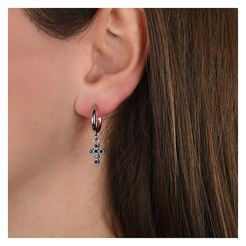 Agios huggie earrings with cross of blue rhinestones, rhodium-plated 925 silver 2
