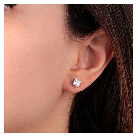 Amen point light earrings, square rhinestone of 5x5 mm