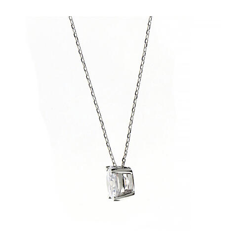 Collana Amen con punto luce zircone bianco 8 mm 3