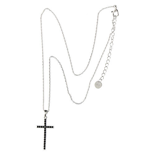 Collier Amen croix zircons noirs et blancs 3x2 cm 4