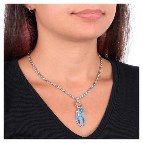 Collana Amen in ottone rodiato con angelite celeste e zirconi bianchi Madonna di Medjugorje 2