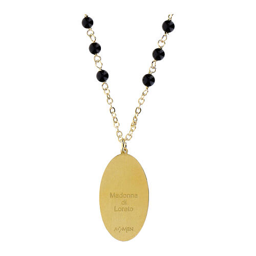 Collana Amen in ottone dorato con grani in onice nera medaglia Madonna di Loreto 3