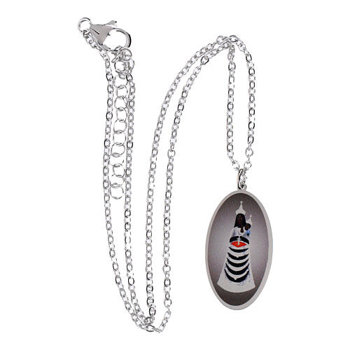 Collar medalla en latón rodiado Amen Virgen de Loreto 3
