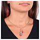 Collana Amen charms Nostra Signora di Guadalupe ottone dorato diaspro rosso zirconi bianchi s2