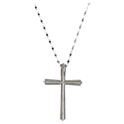 Colar cruz pavé com zircões prata 925 banhada a ródio Benedictus 5