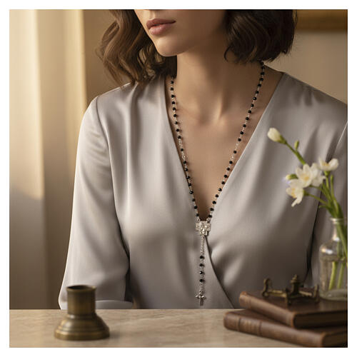 Chapelet crucifixion perles cristal noir argent 925 rodié Benedictus 2