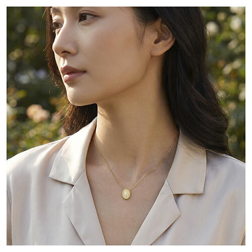 Collier Amen en laiton plaqué or 18 kt Médaille Miraculeuse finition dorée 2