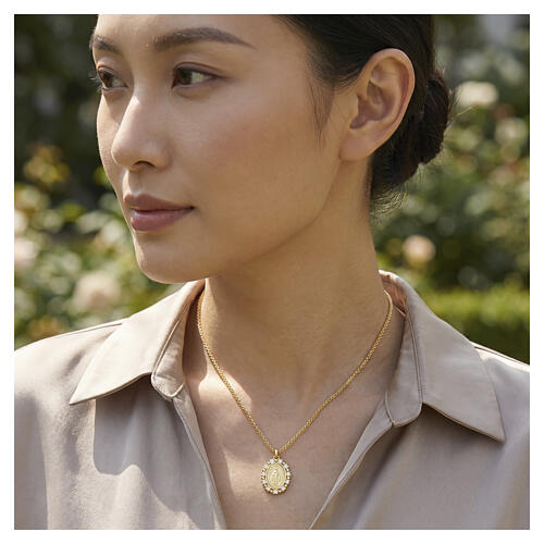 Amen necklace with Miraculous Medal pendant, gold-plated brass, white zircons 2