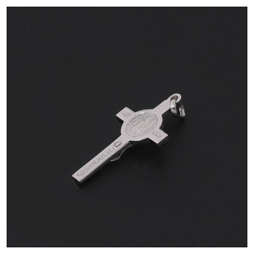 Croix Saint Benoît 2,5x1,5 cm or blanc 18K 3,10 g 6