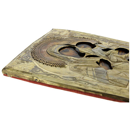 Ícone ucraniano antigo Nossa Senhora Iverskaja com riza de latão, final do século XIX, 27x22 cm 3