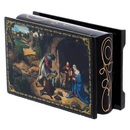 Russian papier-mâché and lacquer box The Adoration of the Shepherds 9x6 cm 2
