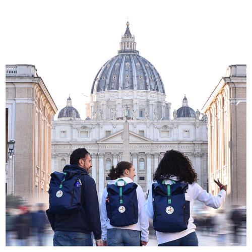 Mochila azul vacía kit del peregrino Jubileo 2025 10