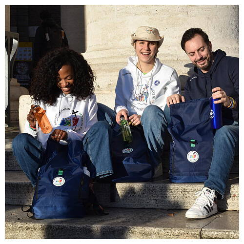 Garrafa laranja plástico reciclado Jubileu 2025 kit do peregrino 2