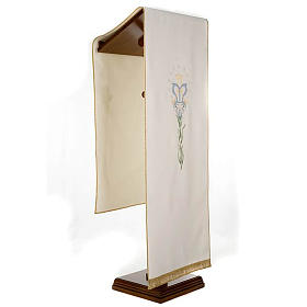 White Marian pulpit cover with lily