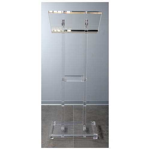 Molina lectern in perspex 10