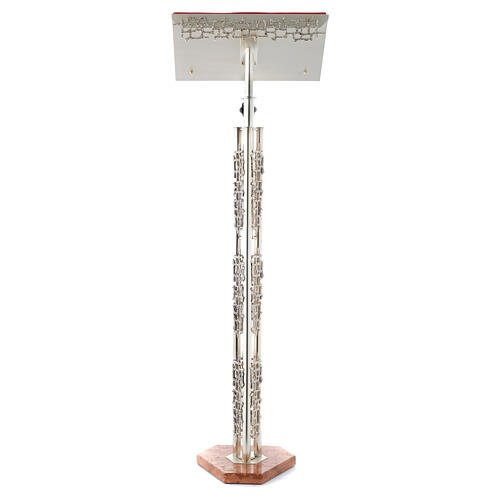 Pulpit wolnostojący z mosiądzu posrebrzanego z marmurową podstawą i stylizowanym zdobieniem 3