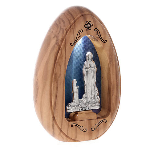 Our Lady of Lourdes candle with Bernardette in olive wood with led 10X7 cm 3