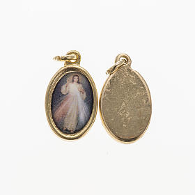 Medalhas: Medalha Cristo Misericordioso metal dourado resina 1,5x1 cm