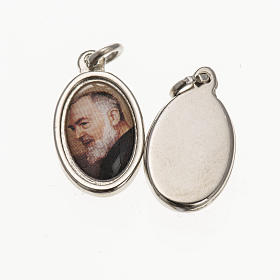 Medaillen: Medaille Pater Pio Silbermetall und Harz 1,5x1 cm