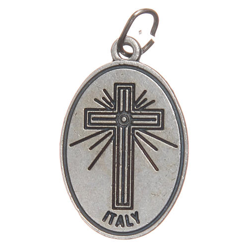 Oval medal with cross in oxidised metal, 20mm crucifixion 2