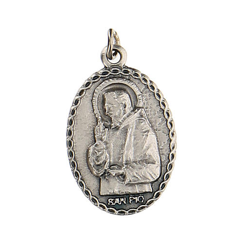 Oval medal avec Saint Pio, 2.5 cm, zamak 1