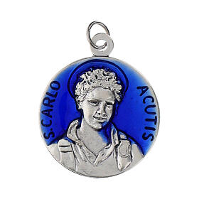 Médaille fond émaillé bleu Saint Carlo Acutis 30 mm avec prière