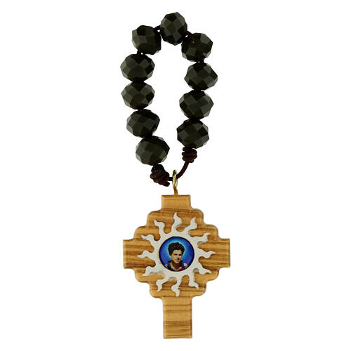 Single decade rosary ring, green beads and olivewood cross with Carlo Acutis, 7 in 1