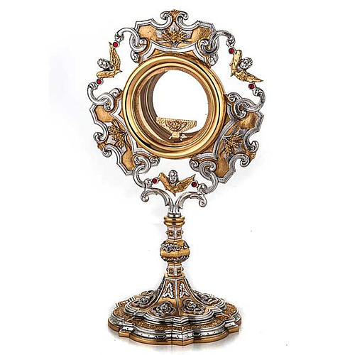 Monstrance with putti 1