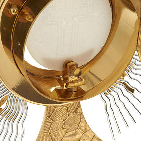 Monstrance rays and crosses s7