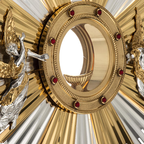 Monstrance for celebration host decorated with angels 3