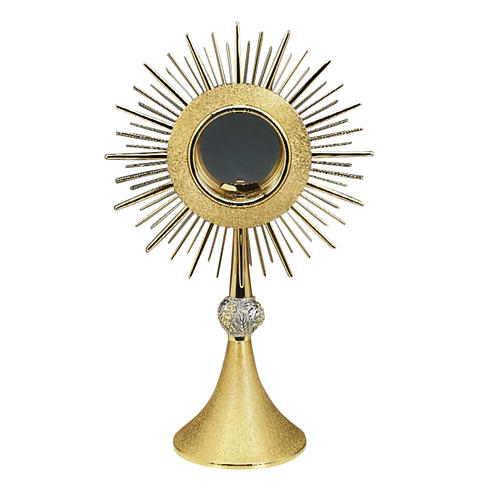 Monstrance, rippled gold-plated brass 1