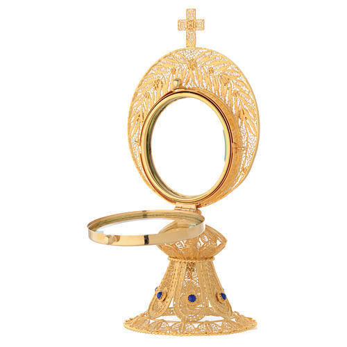 Monstrance with golden filigree, lapis lazuli decoration and pyx 4