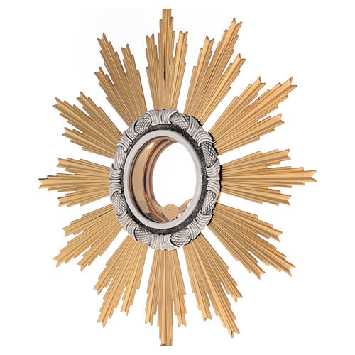 Monstrance in brass with chiselled decoration 2