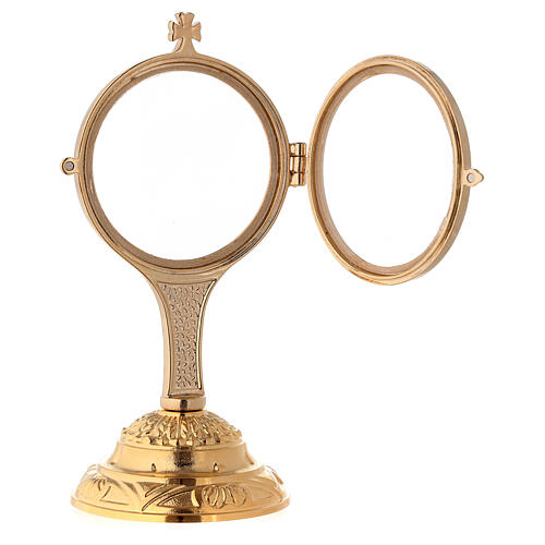 Gold plated brass monstrance with decorated base 3
