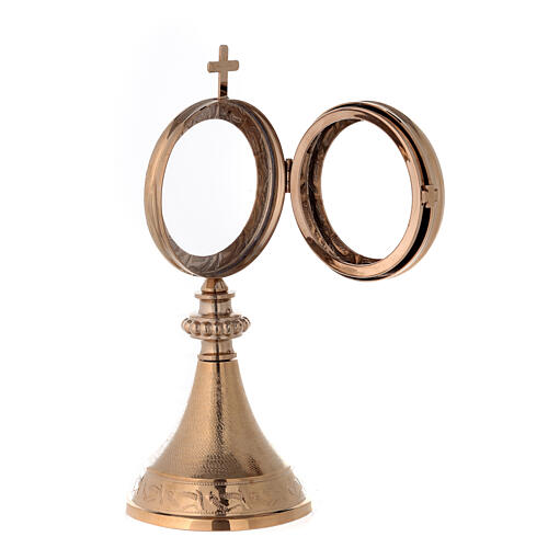 Gold plated brass monstrance with ear of wheat pattern 3.3 inches diameter 7