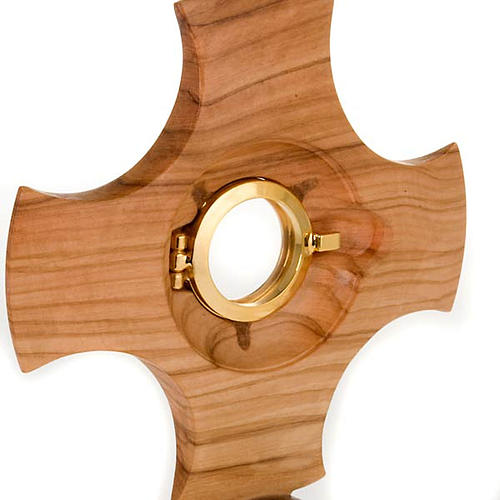 Monstrancja z drewna oliwkowego kształt krzyża 4